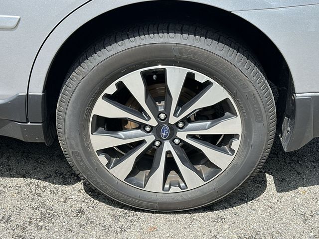 Thumbnail: 2017 Subaru Outback - 8