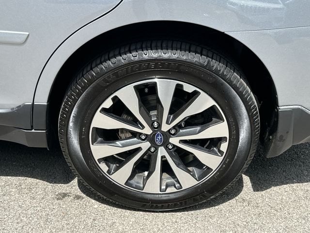 Thumbnail: 2017 Subaru Outback - 8