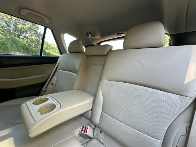 Thumbnail: 2018 Subaru Outback - 9