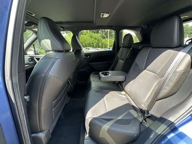 Thumbnail: 2026 Subaru Forester - 12