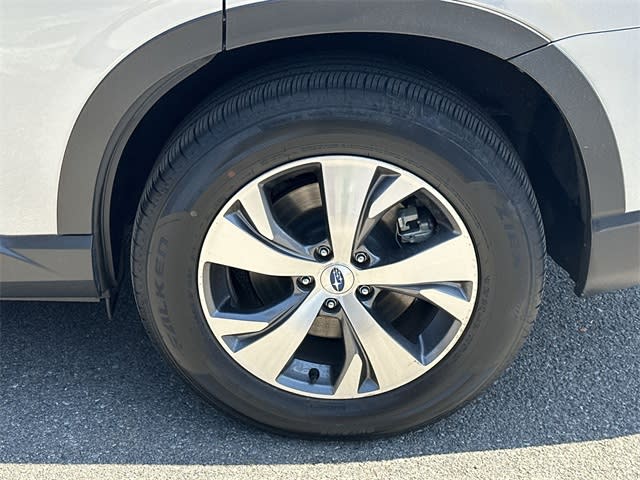 2024 Subaru Ascent Premium 8