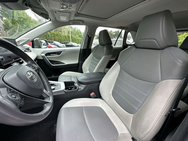 Thumbnail: 2023 Toyota RAV4 - 10