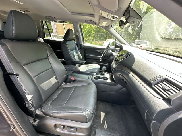 Thumbnail: 2020 Honda Pilot - 25