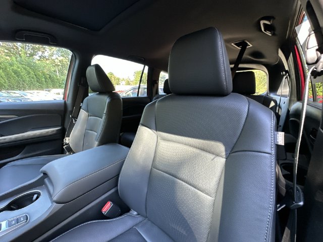 Thumbnail: 2025 Honda Passport - 9