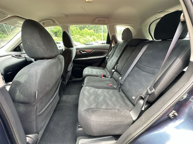Thumbnail: 2016 Nissan Rogue - 12