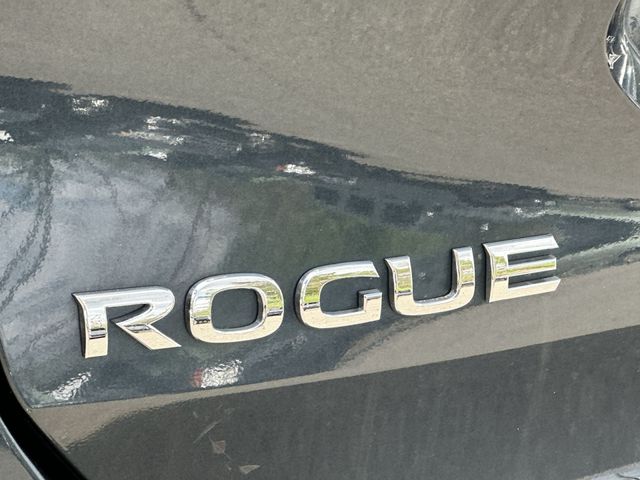 Thumbnail: 2014 Nissan Rogue - 28