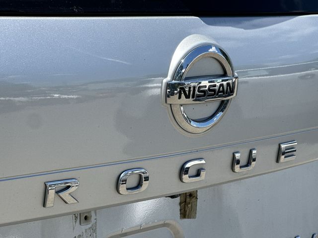 Thumbnail: 2021 Nissan Rogue - 7