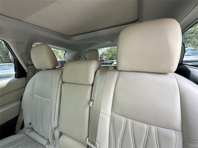 2019 INFINITI QX60 Luxe 10