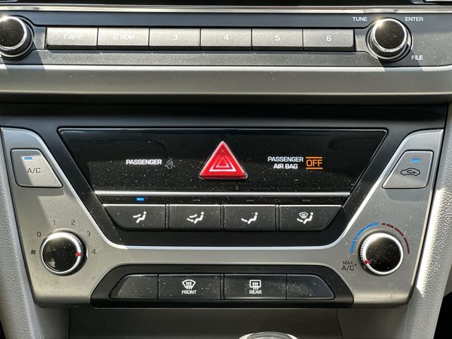 Thumbnail: 2017 Hyundai Elantra - 20