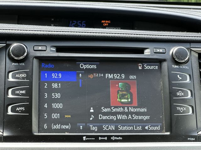 Thumbnail: 2016 Toyota Highlander - 12