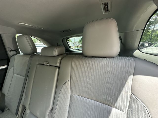 Thumbnail: 2016 Toyota Highlander - 10