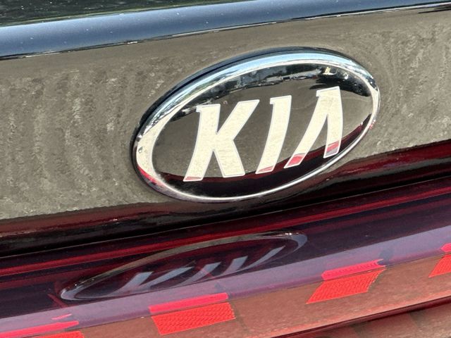 Thumbnail: 2021 Kia K5 - 7