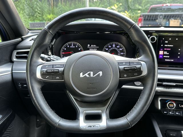 Thumbnail: 2023 Kia K5 - 2