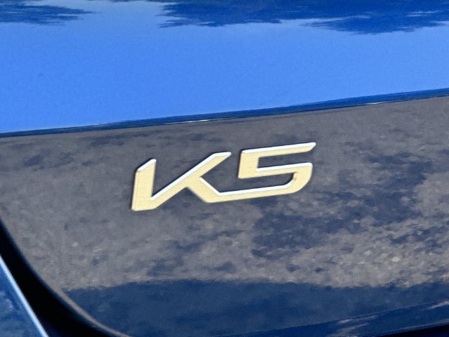 Thumbnail: 2023 Kia K5 - 28
