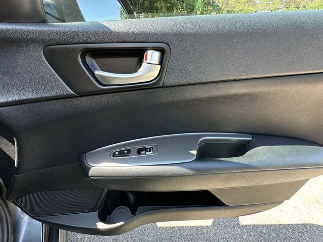 Thumbnail: 2019 Kia Optima - 26