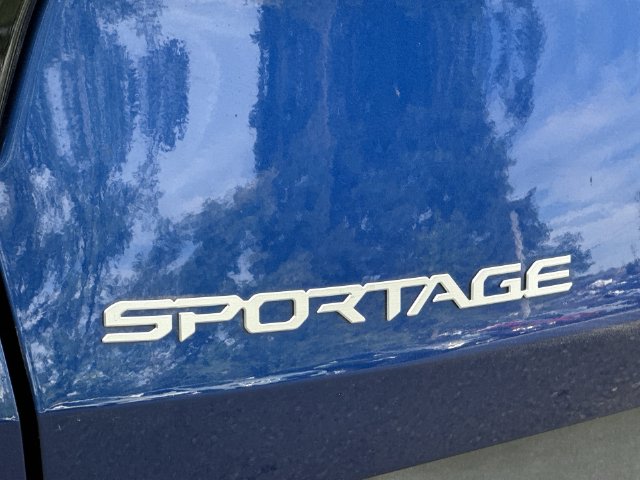 Thumbnail: 2023 Kia Sportage - 7