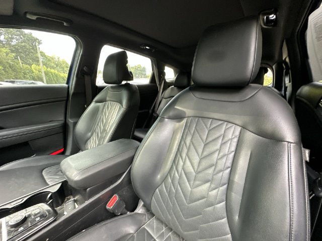 Thumbnail: 2023 Kia Sportage - 9