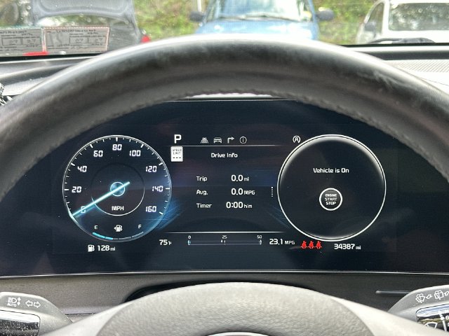 Thumbnail: 2023 Kia Sportage - 12