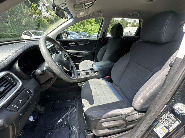 Thumbnail: 2019 Kia Sorento - 11