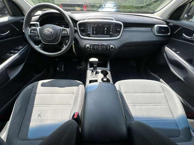 Thumbnail: 2019 Kia Sorento - 14