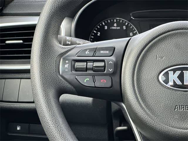 Thumbnail: 2017 Kia Sorento - 19