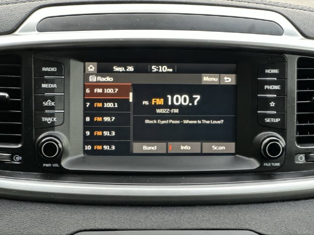 Thumbnail: 2019 Kia Sorento - 15