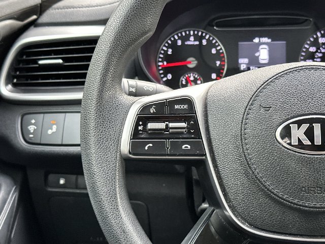 Thumbnail: 2019 Kia Sorento - 19