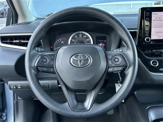 2022 Toyota Corolla LE 2