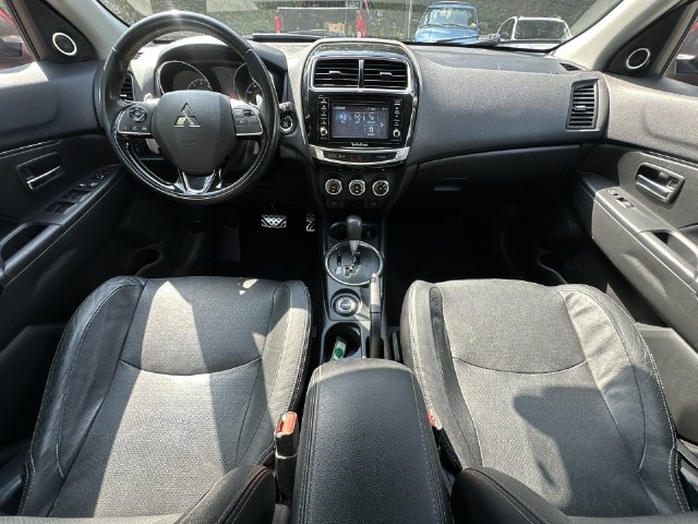 Thumbnail: 2017 Mitsubishi Outlander Sport - 14