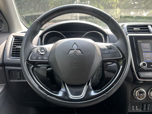 Thumbnail: 2022 Mitsubishi Outlander Sport - 2