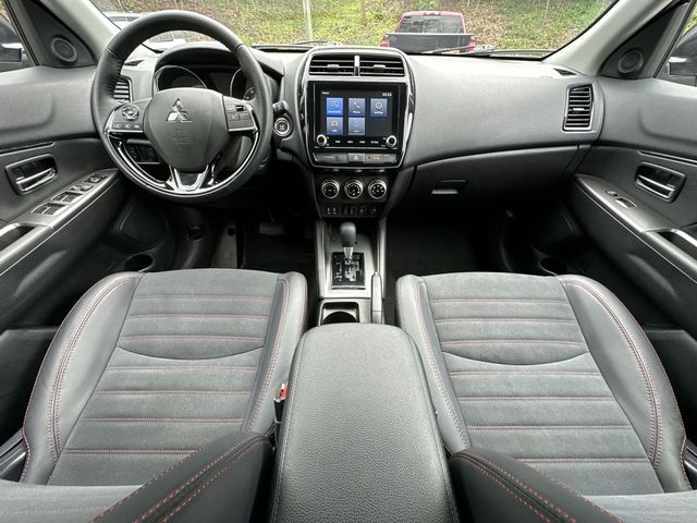 Thumbnail: 2025 Mitsubishi Outlander Sport - 14