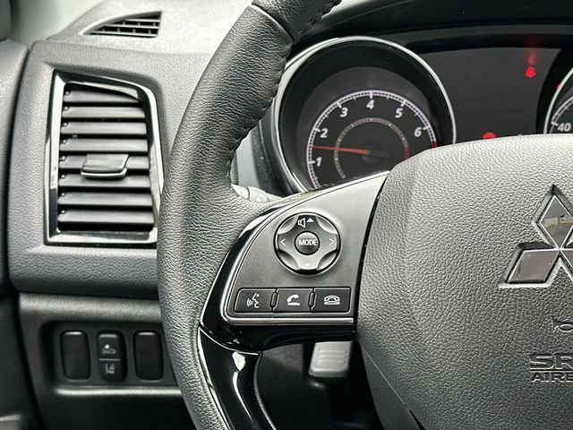 Thumbnail: 2025 Mitsubishi Outlander Sport - 19