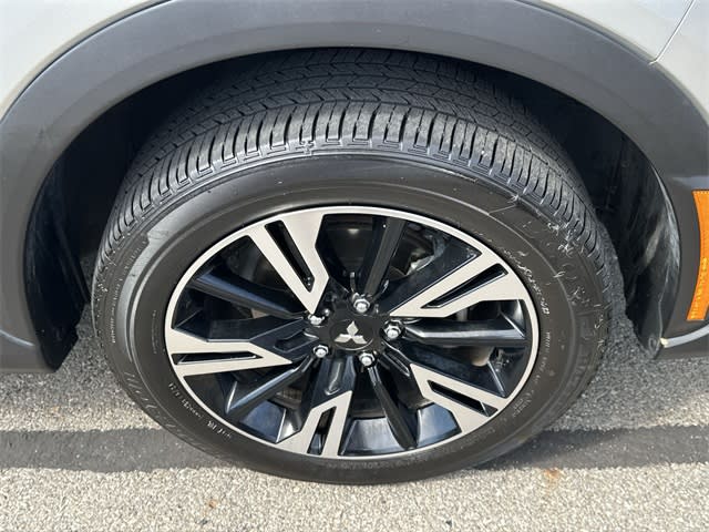 Thumbnail: 2024 Mitsubishi Eclipse Cross - 8