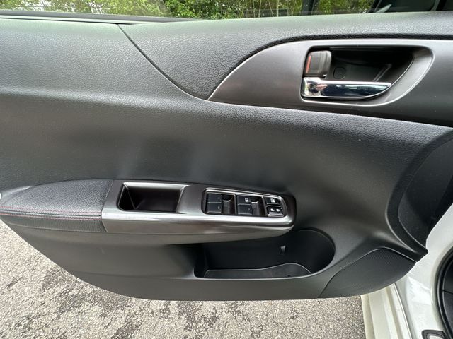 Thumbnail: 2011 Subaru Impreza - 20