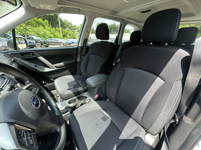 Thumbnail: 2015 Subaru Forester - 11