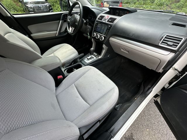 Thumbnail: 2018 Subaru Forester - 11