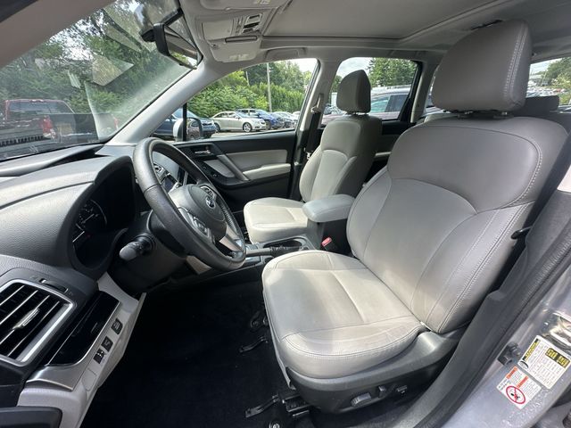 Thumbnail: 2018 Subaru Forester - 11