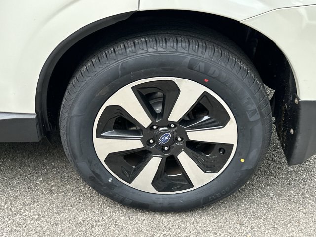 Thumbnail: 2017 Subaru Forester - 8