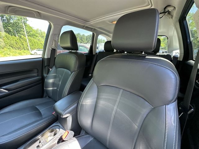 Thumbnail: 2017 Subaru Forester - 9