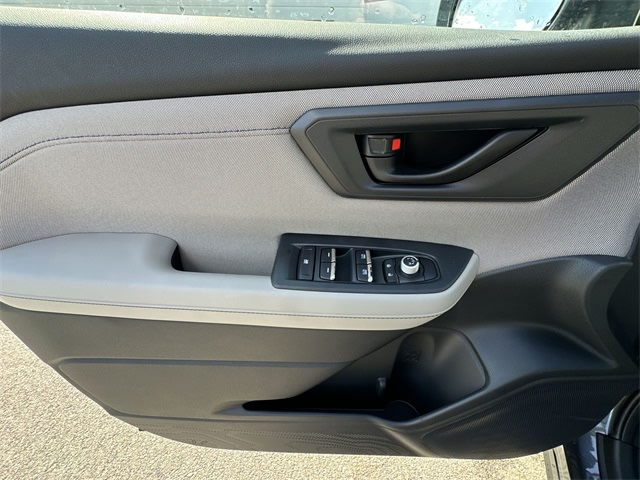 2025 Subaru Forester Premium 26