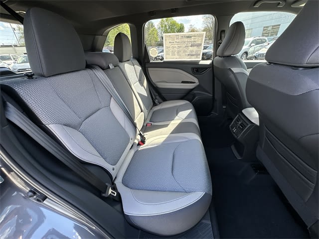 2025 Subaru Forester Premium 28