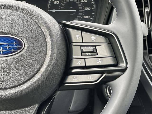 2025 Subaru Forester Premium 19