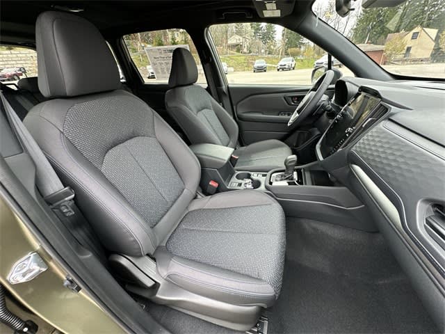 2025 Subaru Forester Premium 25