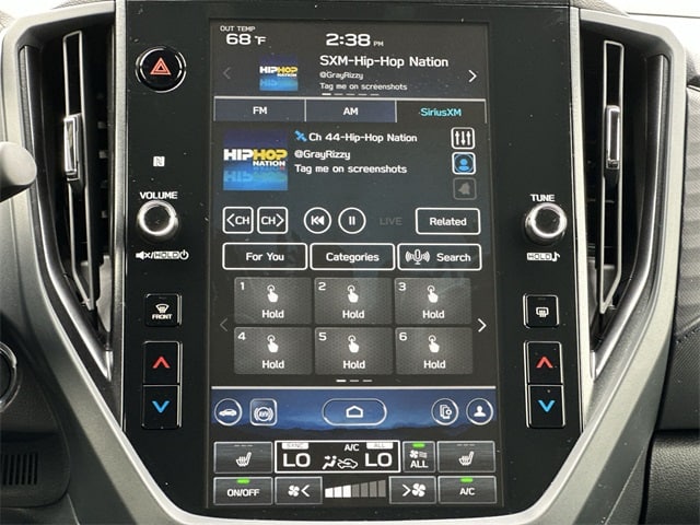 2025 Subaru Forester Premium 13