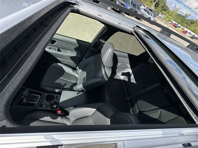 Thumbnail: 2025 Subaru Forester - 17