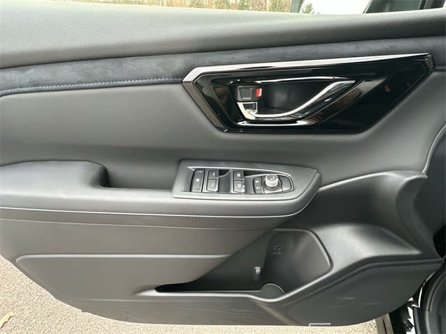 Thumbnail: 2025 Subaru Forester - 24