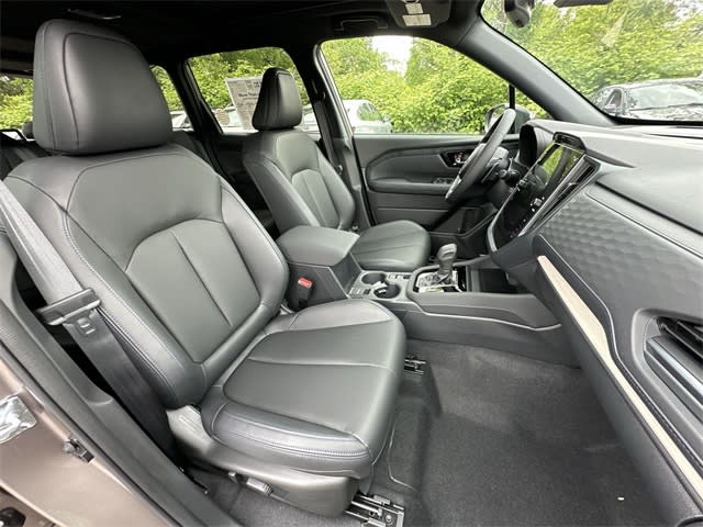 2025 Subaru Forester Limited 29