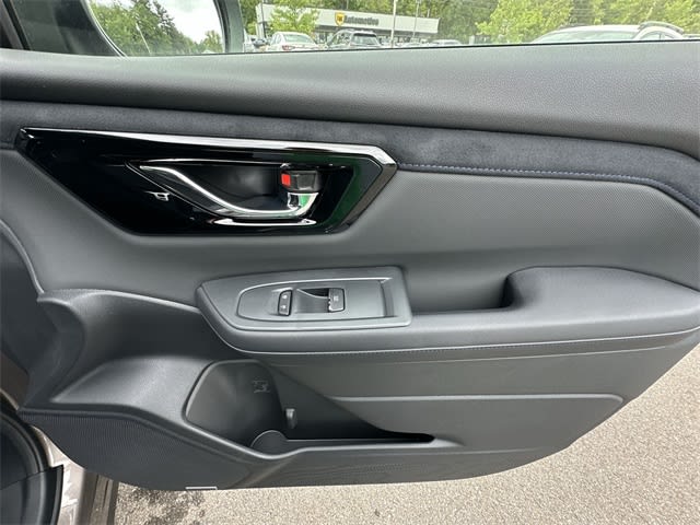 2025 Subaru Forester Limited 30