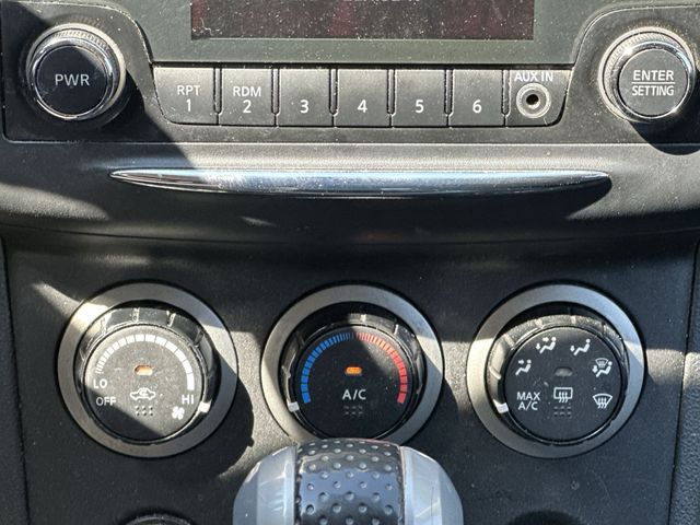 Thumbnail: 2013 Nissan Rogue - 16