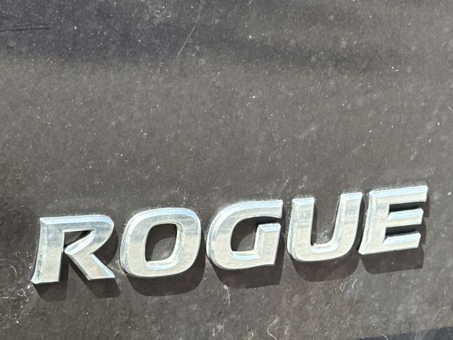 Thumbnail: 2013 Nissan Rogue - 6
